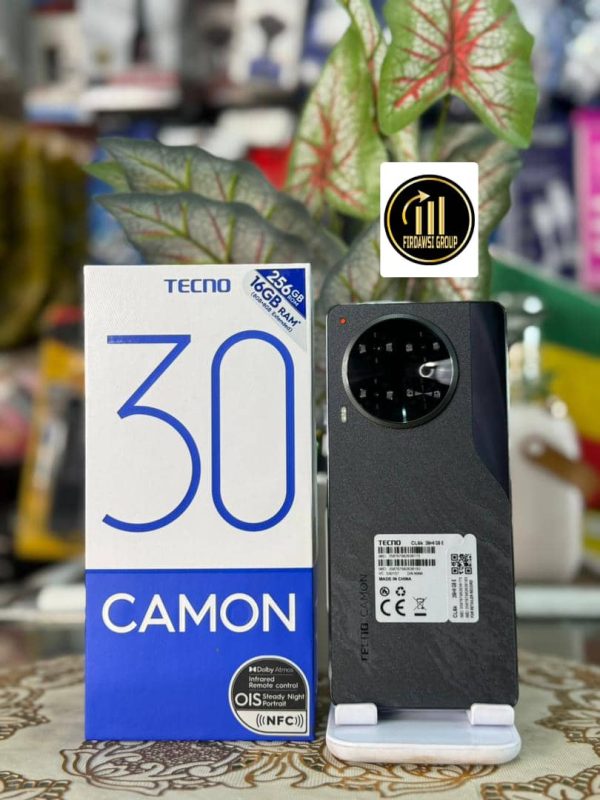 Tecno Camon 30  256 Gb  Rame 8 +8